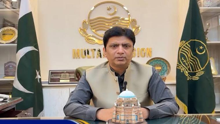 تعمیراتی منصوبے مقررہ مدت میں مکمل کئے جائیں ،کمشنر 