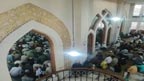 بھارت:600سالہ مسجد  کو ممکنہ انہدام سے بچانے  کیلئے سینکڑوں مسلمانوں کا دھرنا