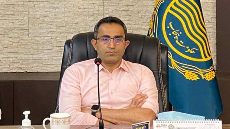 ڈپٹی کمشنر کا میٹرنٹی ہسپتال سیٹلائٹ ٹاؤن  کا دورہ، مفت ادویات کی فراہمی کا جائزہ 