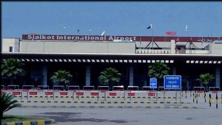  قطر ایئرویز کی پرواز نے مقبوضہ  جموں نہیں، سیالکوٹ میں ہی  لینڈنگ کی ،ترجمان ایئرپورٹ