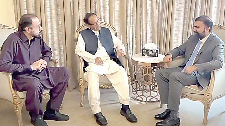 وزیراعلیٰ سرفراز بگٹی کی چودھری شجاعت سے ملاقات