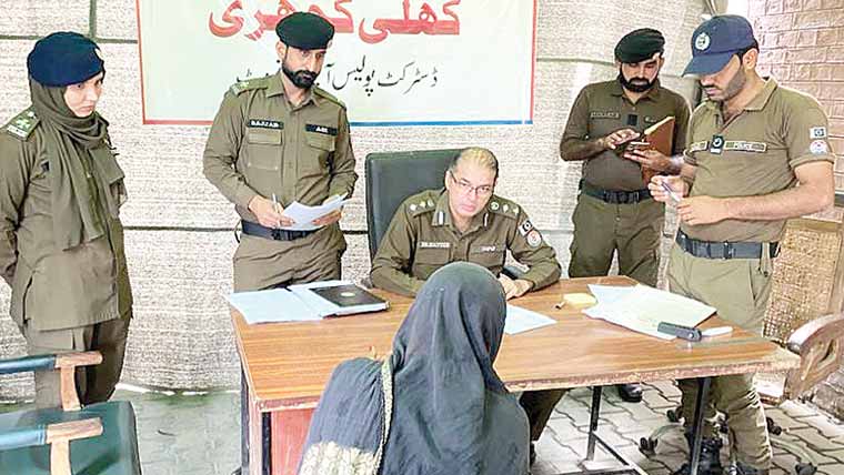 چنیوٹ :ڈی پی او کی کھلی کچہری، مسائل حل کرنے کی ہدایت