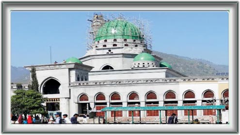 حضرت شاہ عبداللطیف مشہدی کا ظمی المعروف امام بری سرکار 